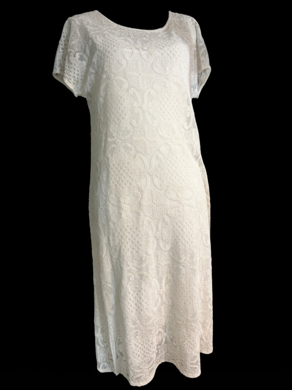 Anthropologie Lilka Bellflower Lace Maxi Dress. It is a bohemian-style small - Picture 6 of 16
